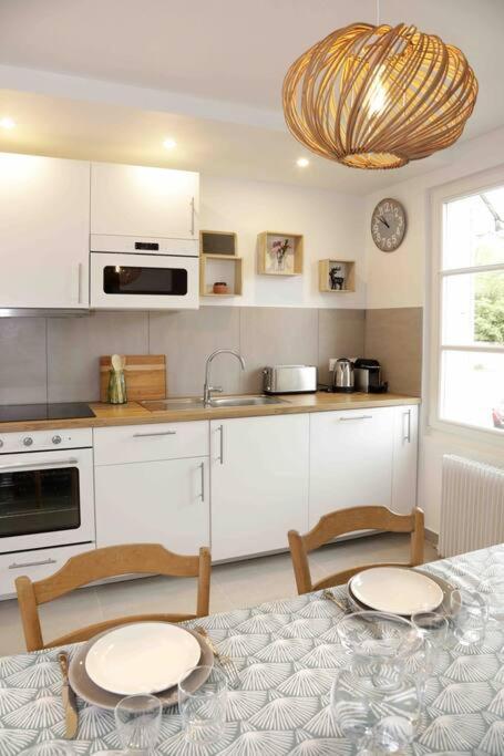 Paddock Prestige By La Boite En Plus Chantilly Exteriör bild